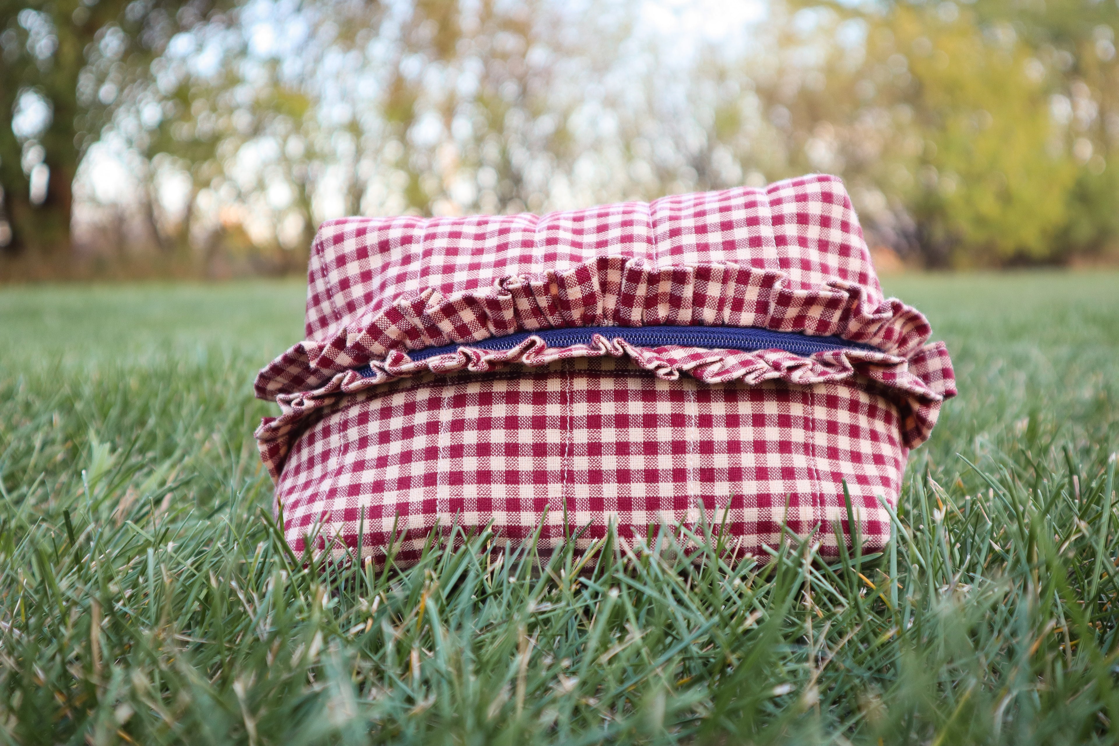 Honeybee Hideaway makeup bag