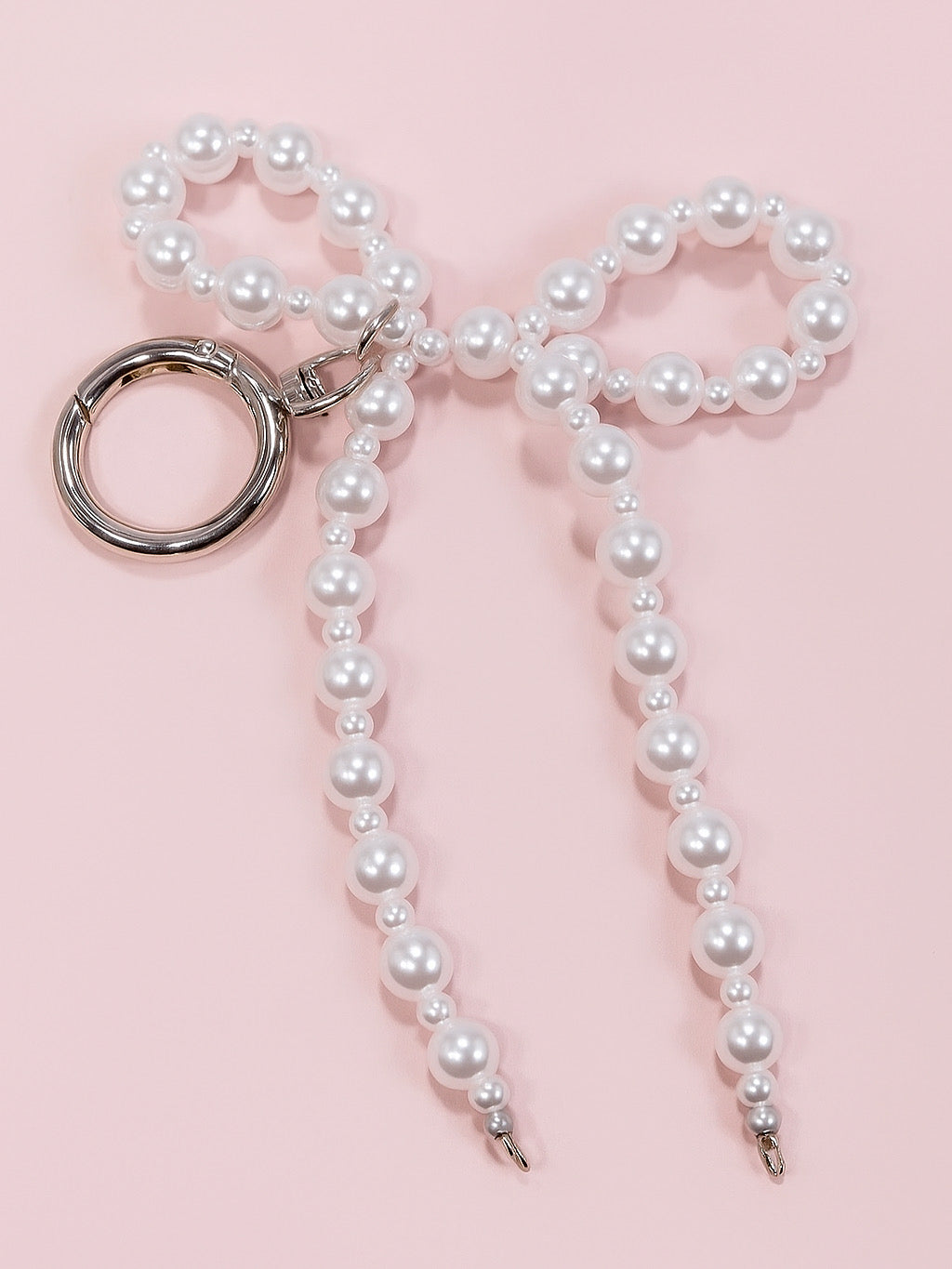Pearls & bows keychain