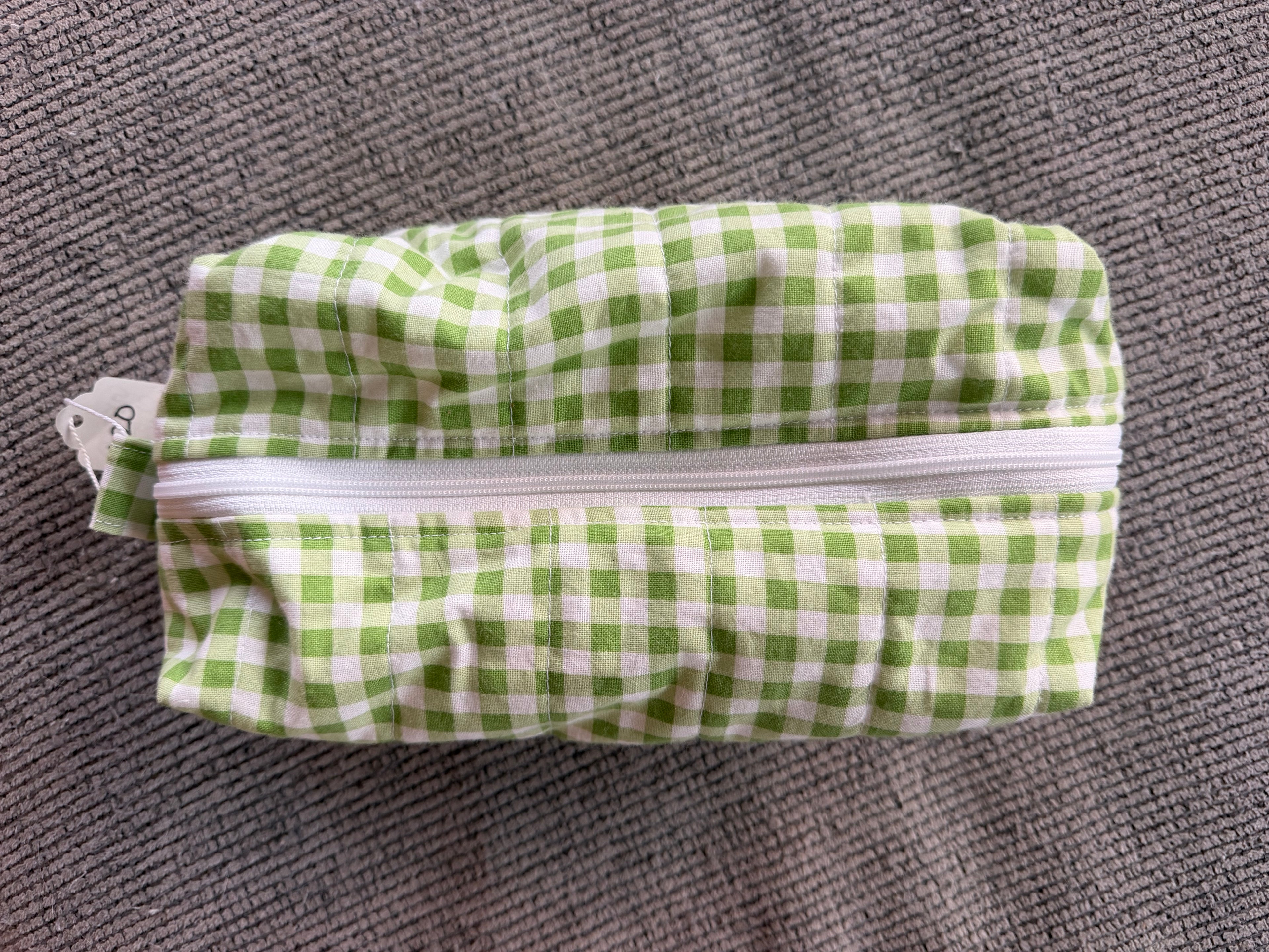 Gingham makeup bag- green